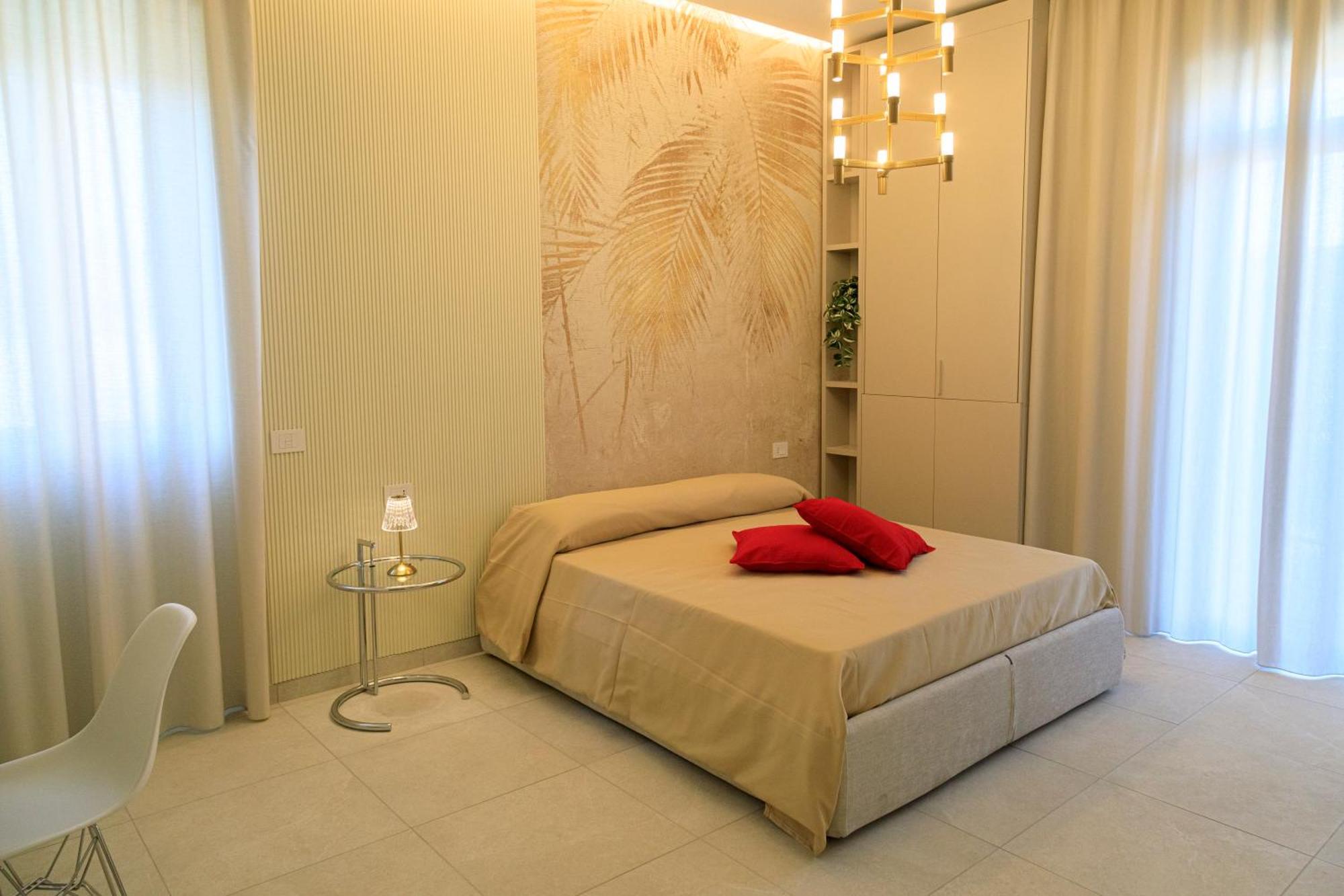 Hotel Domus Vivian Montecorvino Pugliano Zewnętrze zdjęcie